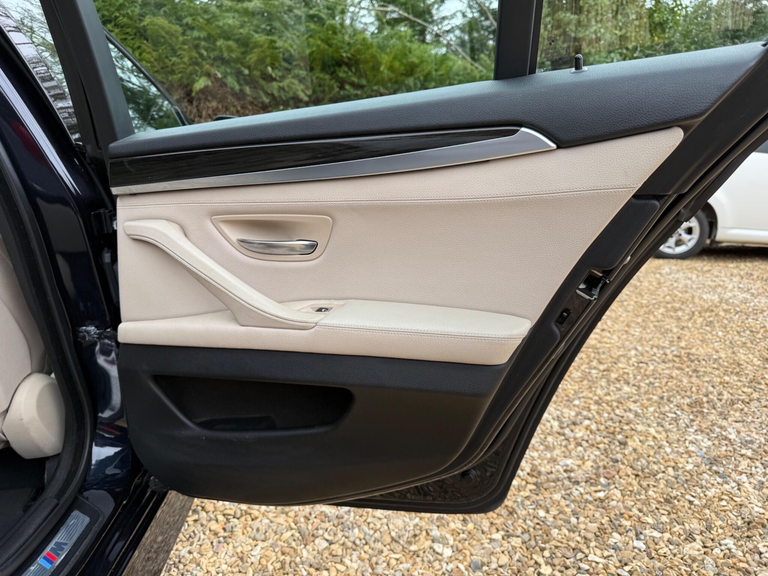 Used BMW 5 Series 2015 for sale - 78127365: Photo 31