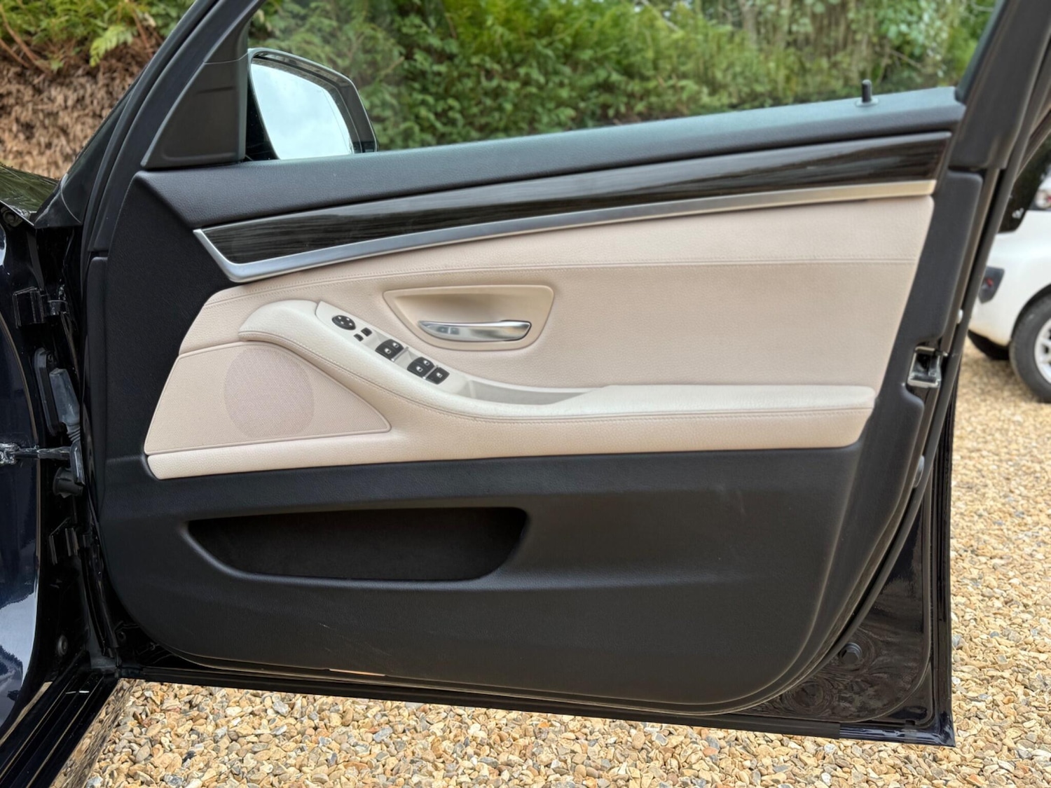 Used BMW 5 Series 2015 for sale - 78127365: Photo 35