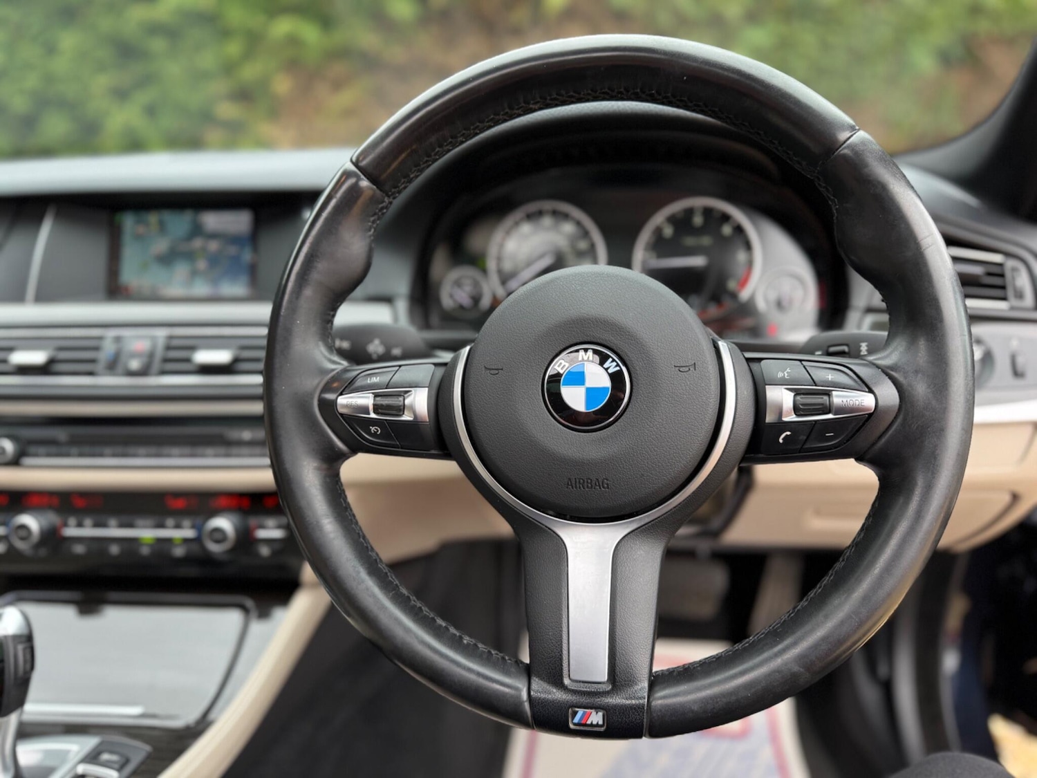 Used BMW 5 Series 2015 for sale - 78127365: Photo 36