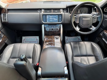 Used Land Rover Range Rover 2015 for sale - 77705424: Photo