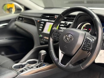Used Toyota Camry 2019 for sale - 79436260: Photo