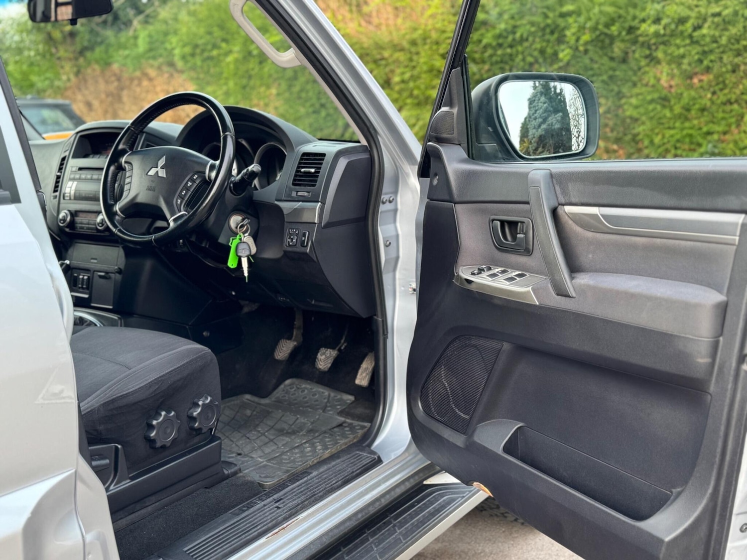 Used Mitsubishi Shogun 2013 for sale - 77769350: Photo 13