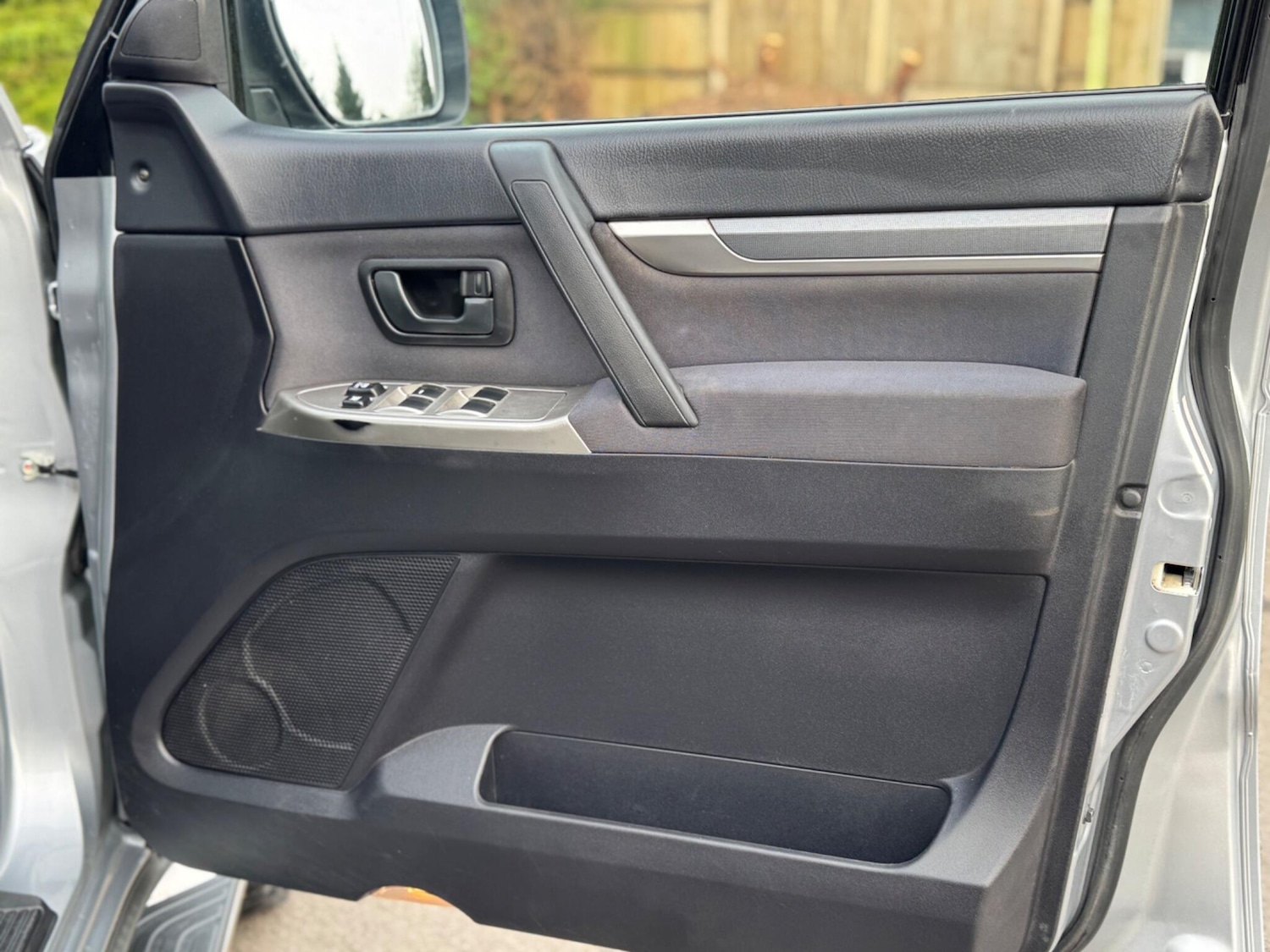 Used Mitsubishi Shogun 2013 for sale - 77769350: Photo 24