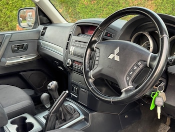 Used Mitsubishi Shogun 2013 for sale - 77769350: Photo