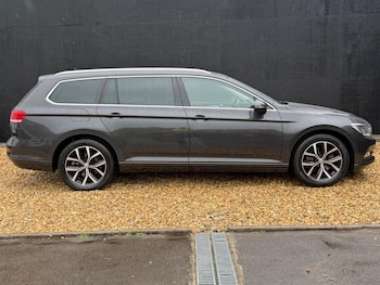 Used Volkswagen Passat 2018 for sale - 78260341: Photo