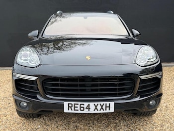 Used Porsche Cayenne 2015 for sale - 78507669: Photo