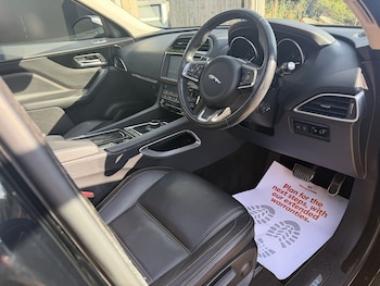 Used Jaguar F-Pace 2019 for sale - 79204325: Photo