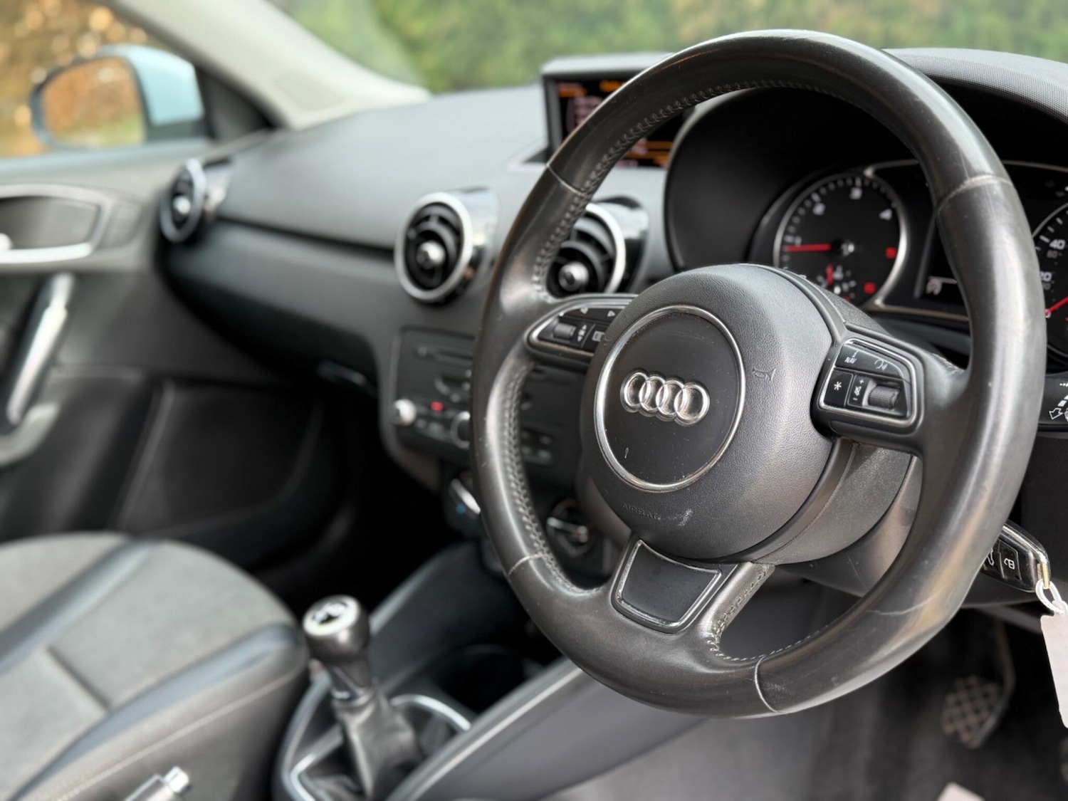 Used Audi A1 2013 for sale - 78086425: Photo 5