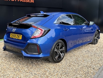 Used Honda Civic 2018 for sale - 79227889: Photo