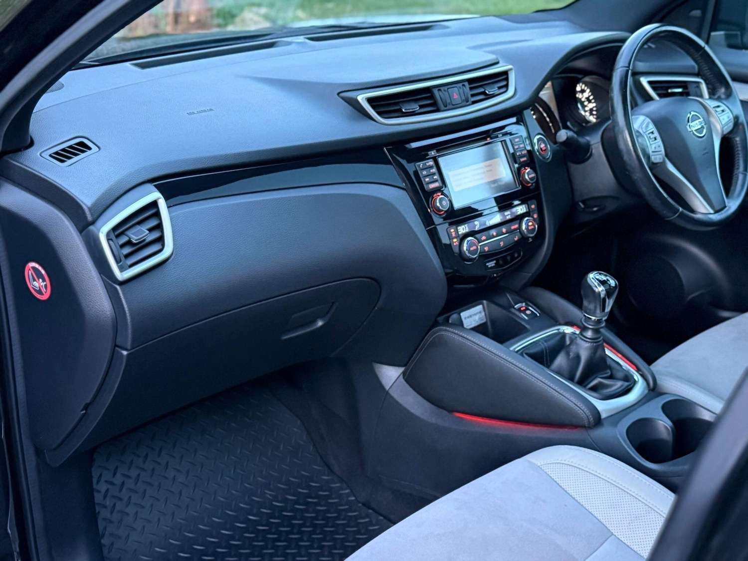 Used Nissan Qashqai 2014 for sale - 77924763: Photo 22