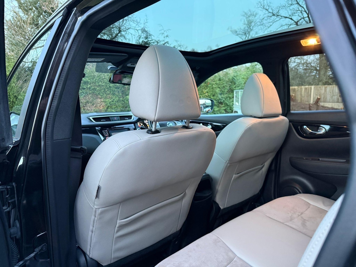 Used Nissan Qashqai 2014 for sale - 77924763: Photo 37