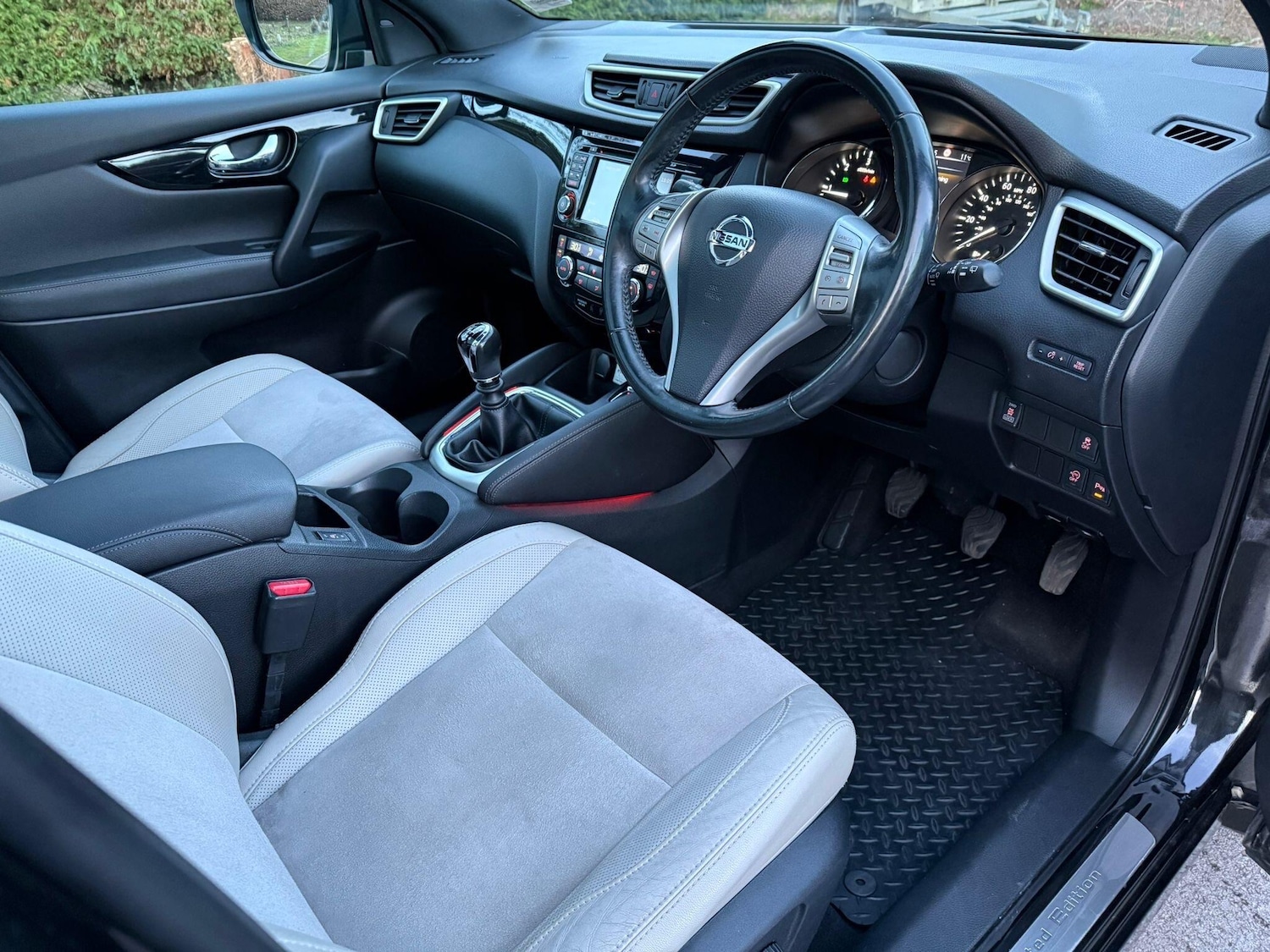 Used Nissan Qashqai 2014 for sale - 77924763: Photo 9