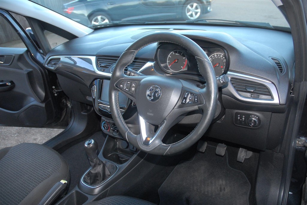 Used Vauxhall Corsa 2016 for sale - 76979842: Photo 3