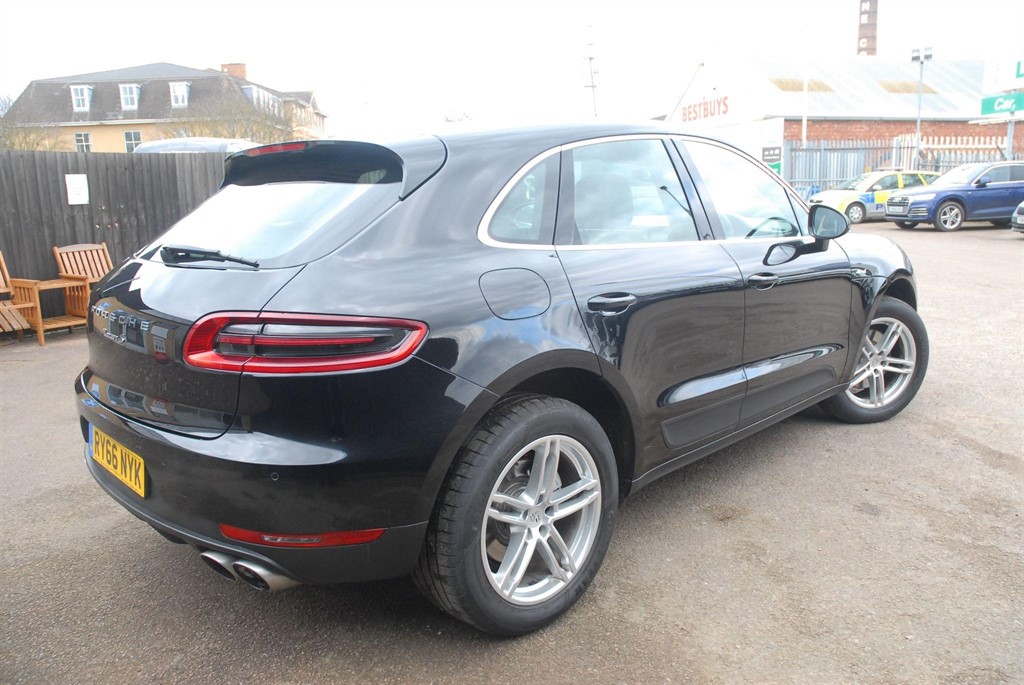 Used Porsche Macan 2016 for sale - 76979823: Photo 14