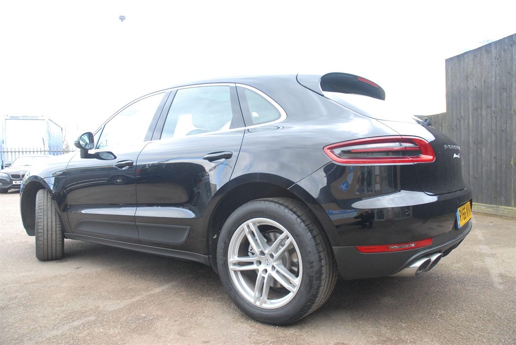 Used Porsche Macan 2016 for sale - 76979823: Photo 16