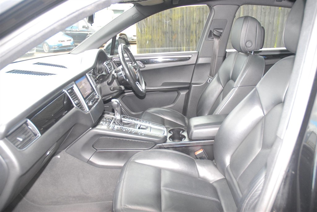 Used Porsche Macan 2016 for sale - 76979823: Photo 8