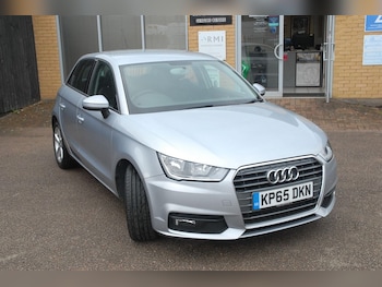 Used Audi A1 2015 for sale - 76979837: Photo