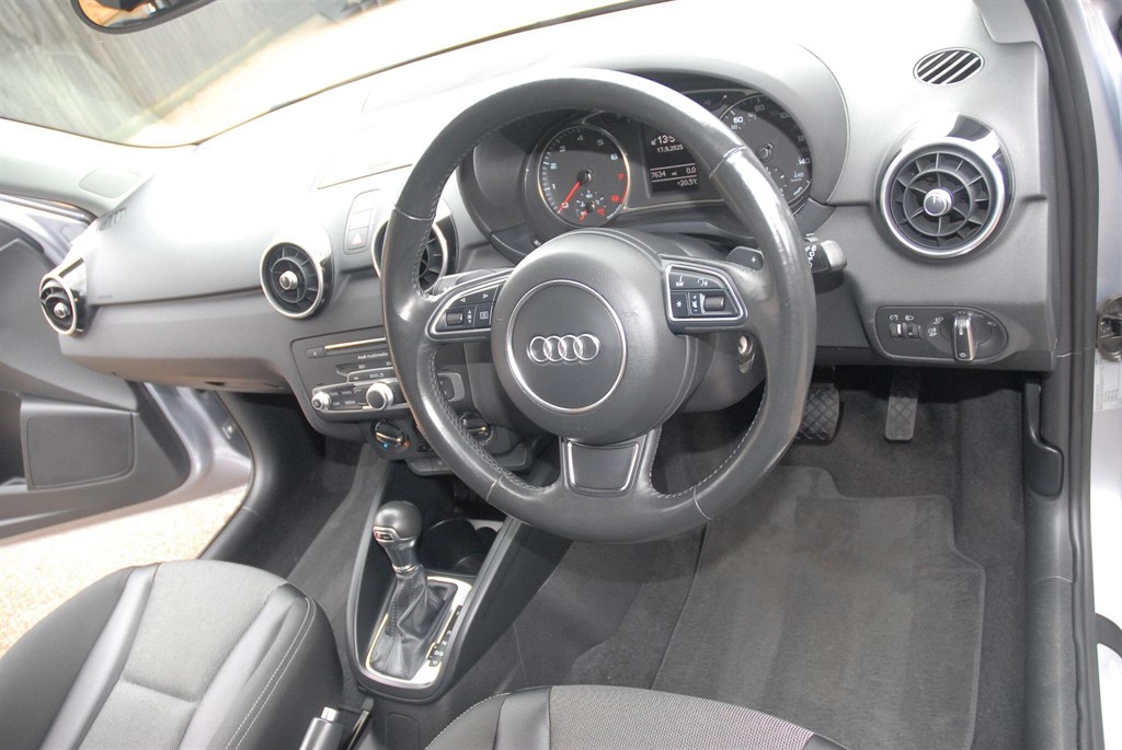 Used Audi A1 2015 for sale - 76979837: Photo 3