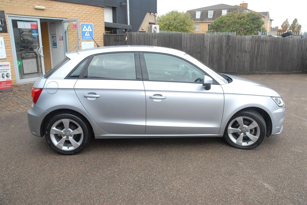 Used Audi A1 2015 for sale - 76979837: Photo 7