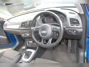 Used Audi Q3 2018 for sale - 76979825: Photo