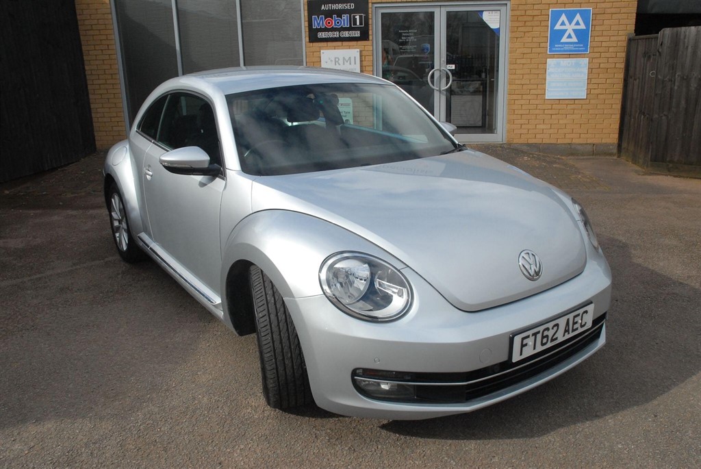 Used Volkswagen Beetle 2012 for sale - 77833789: Photo 2