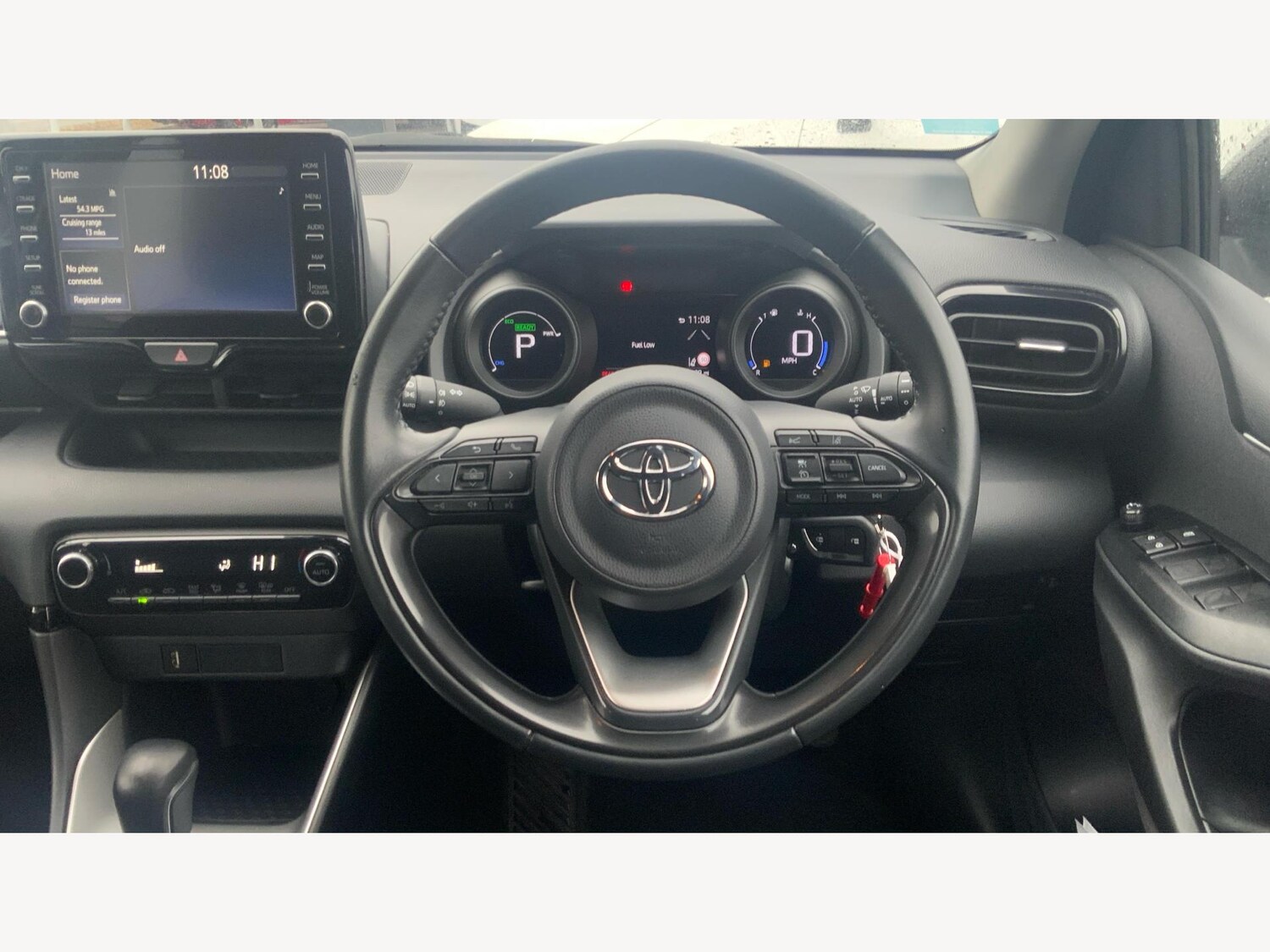 Used Toyota Yaris 2022 for sale - 77574895: Photo 10