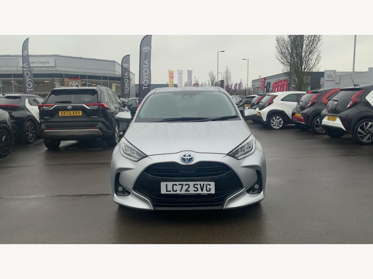 Used Toyota Yaris 2022 for sale - 77574895: Photo 17