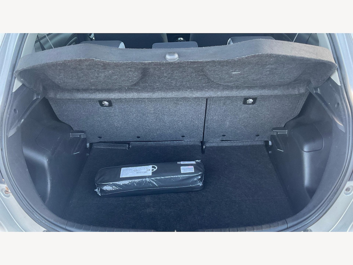 Used Toyota Yaris 2020 for sale - 77768479: Photo 16