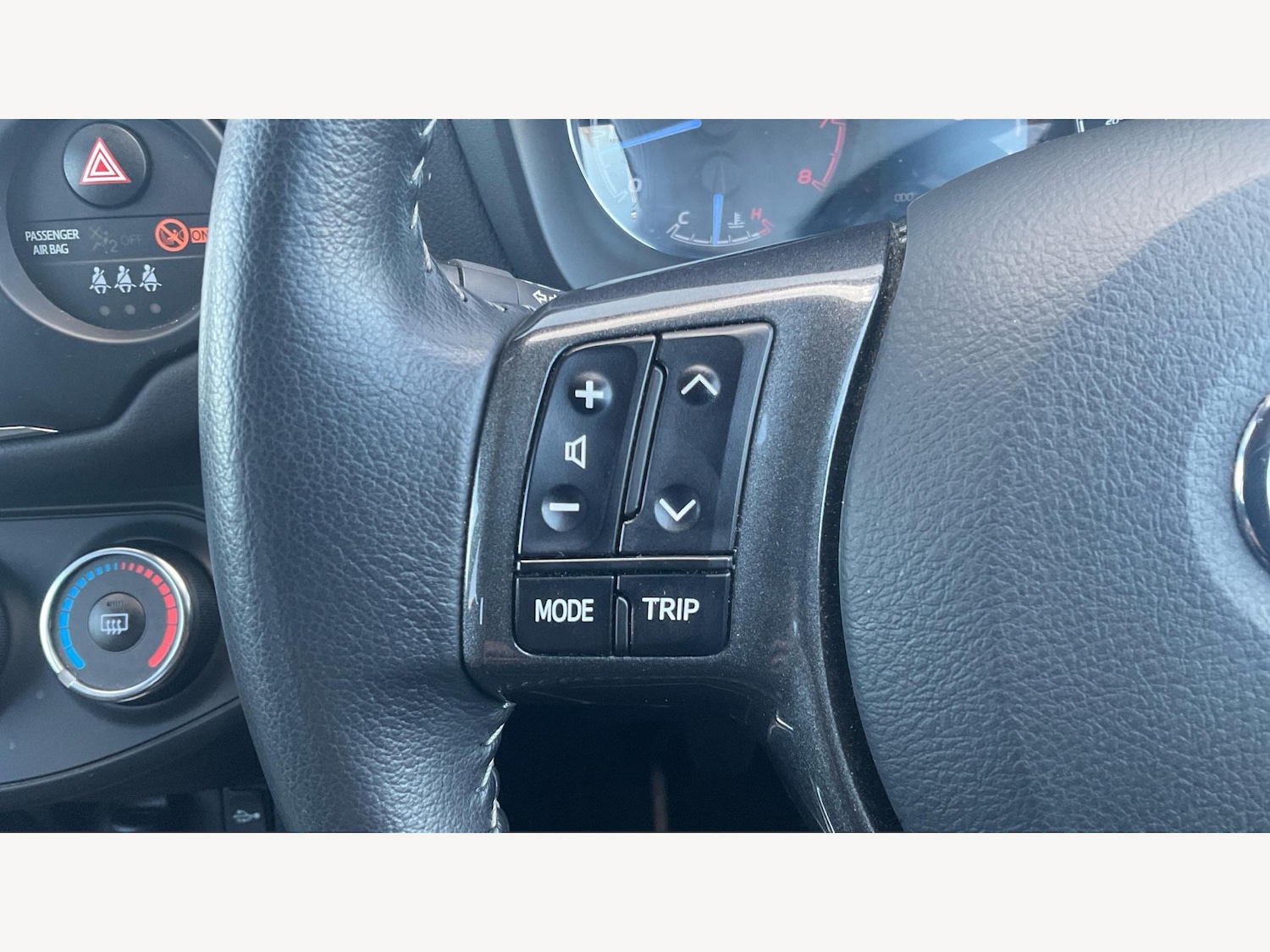 Used Toyota Yaris 2020 for sale - 77768479: Photo 24