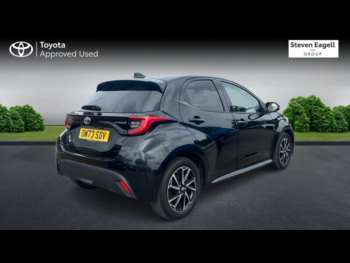 Used Toyota Yaris 2024 for sale - 74799185: Photo