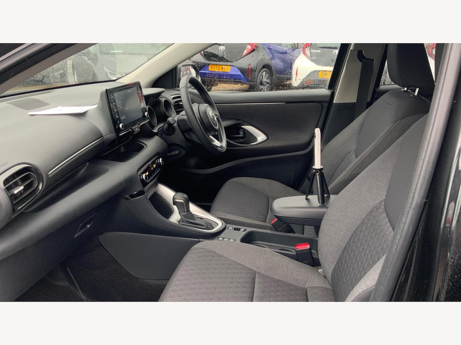 Used Toyota Yaris for sale - 77292094: Photo 12