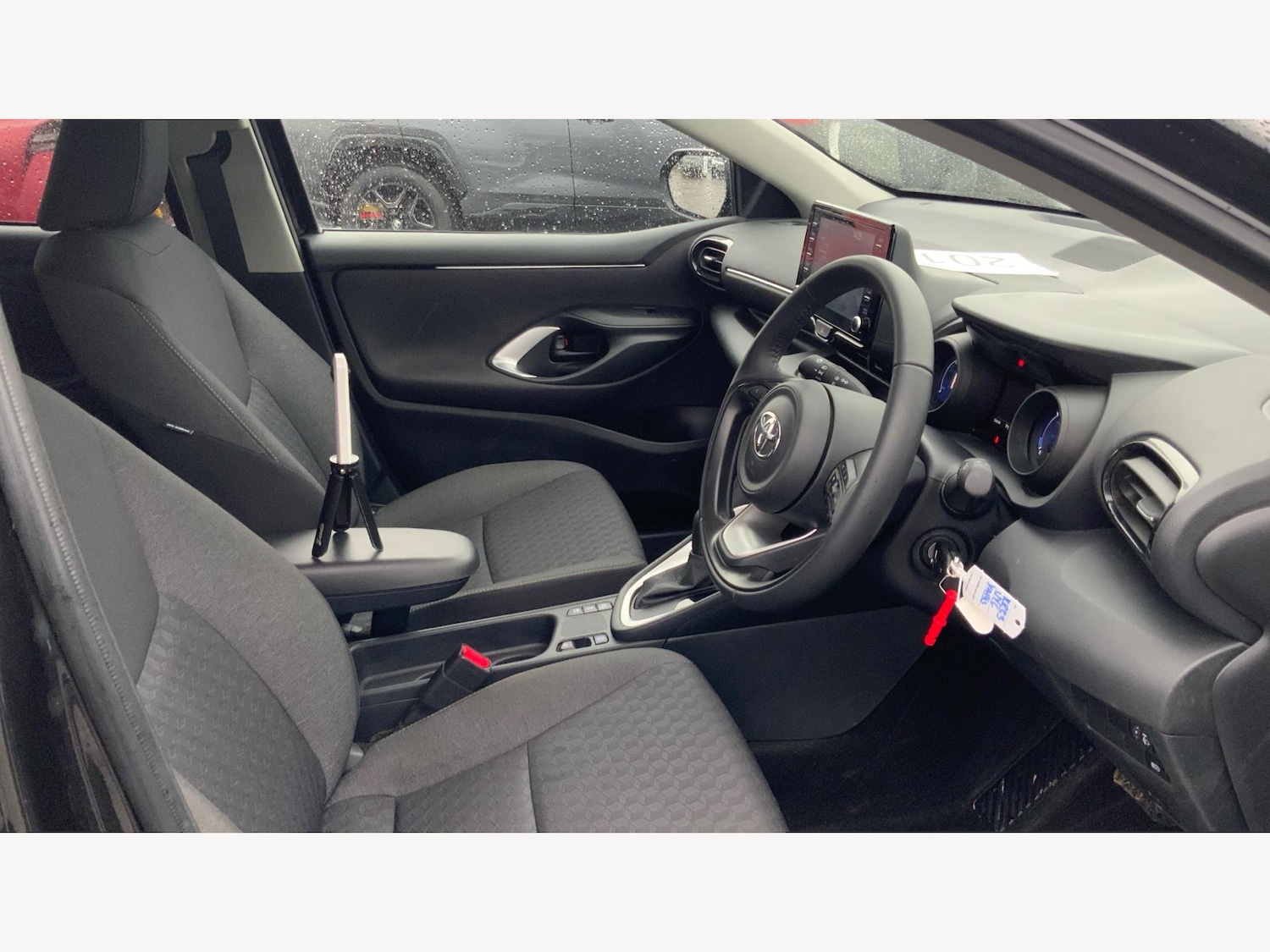 Used Toyota Yaris for sale - 77292094: Photo 13