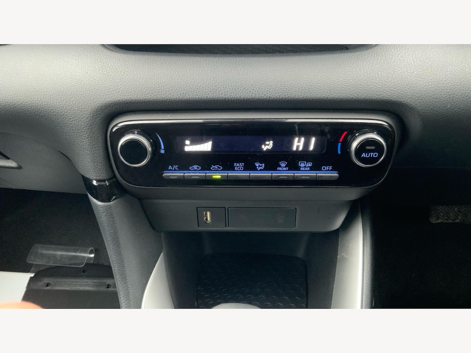 Used Toyota Yaris for sale - 77292094: Photo 22