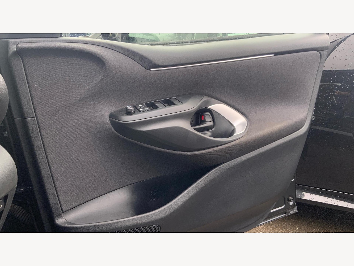 Used Toyota Yaris for sale - 77292094: Photo 29