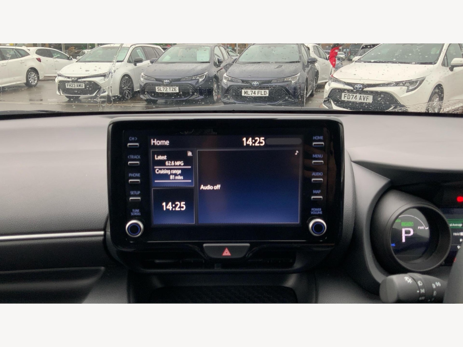 Used Toyota Yaris for sale - 77292094: Photo 9