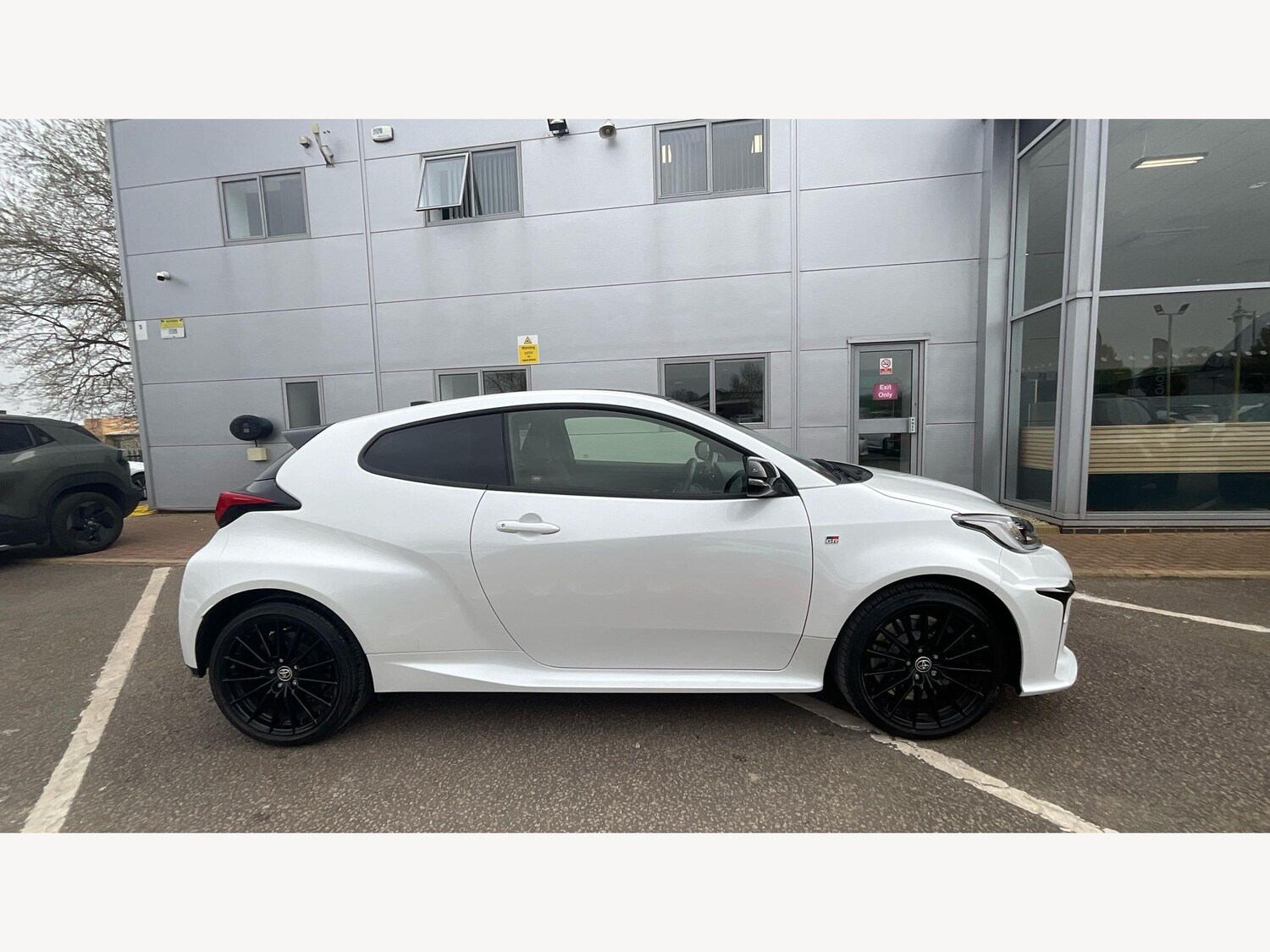 Used Toyota Yaris 2021 for sale - 78115702: Photo 18