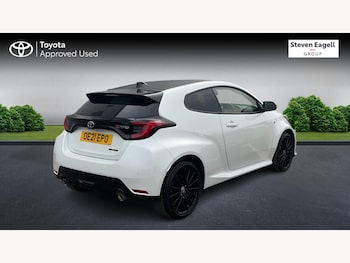 Used Toyota Yaris 2021 for sale - 78115702: Photo