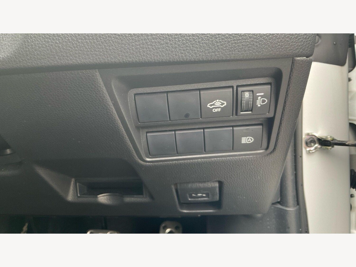 Used Toyota Yaris 2021 for sale - 78115702: Photo 33