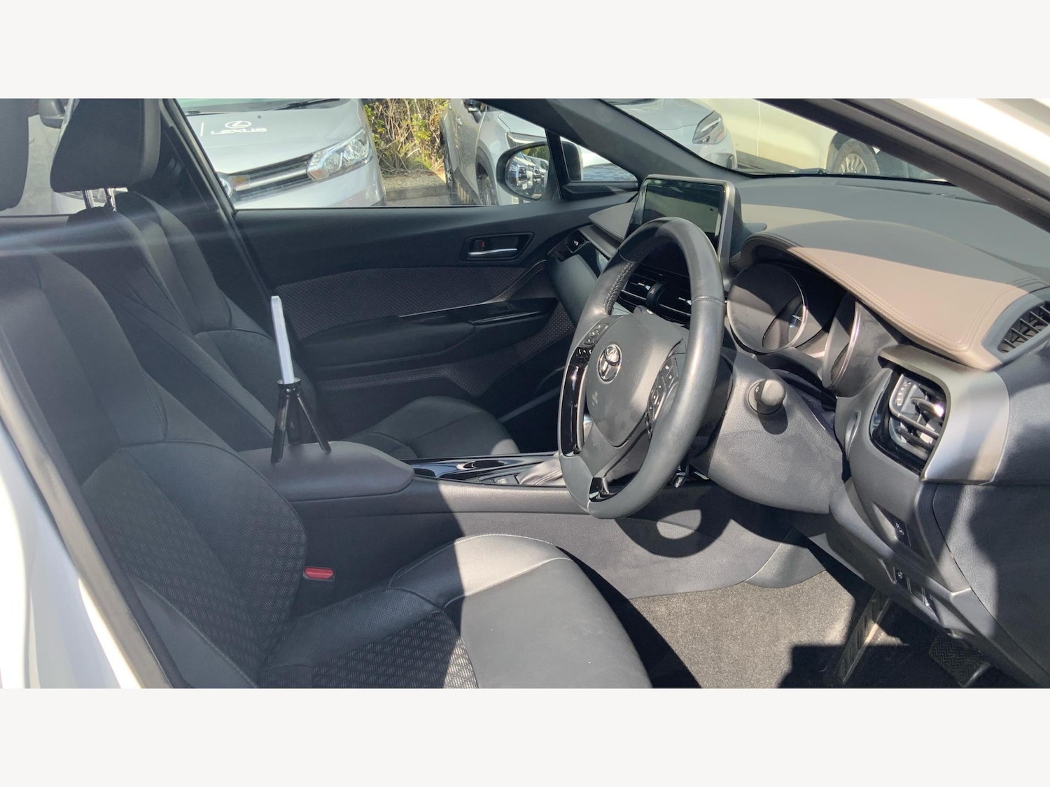 Used Toyota C-HR 2023 for sale - 76085237: Photo 13