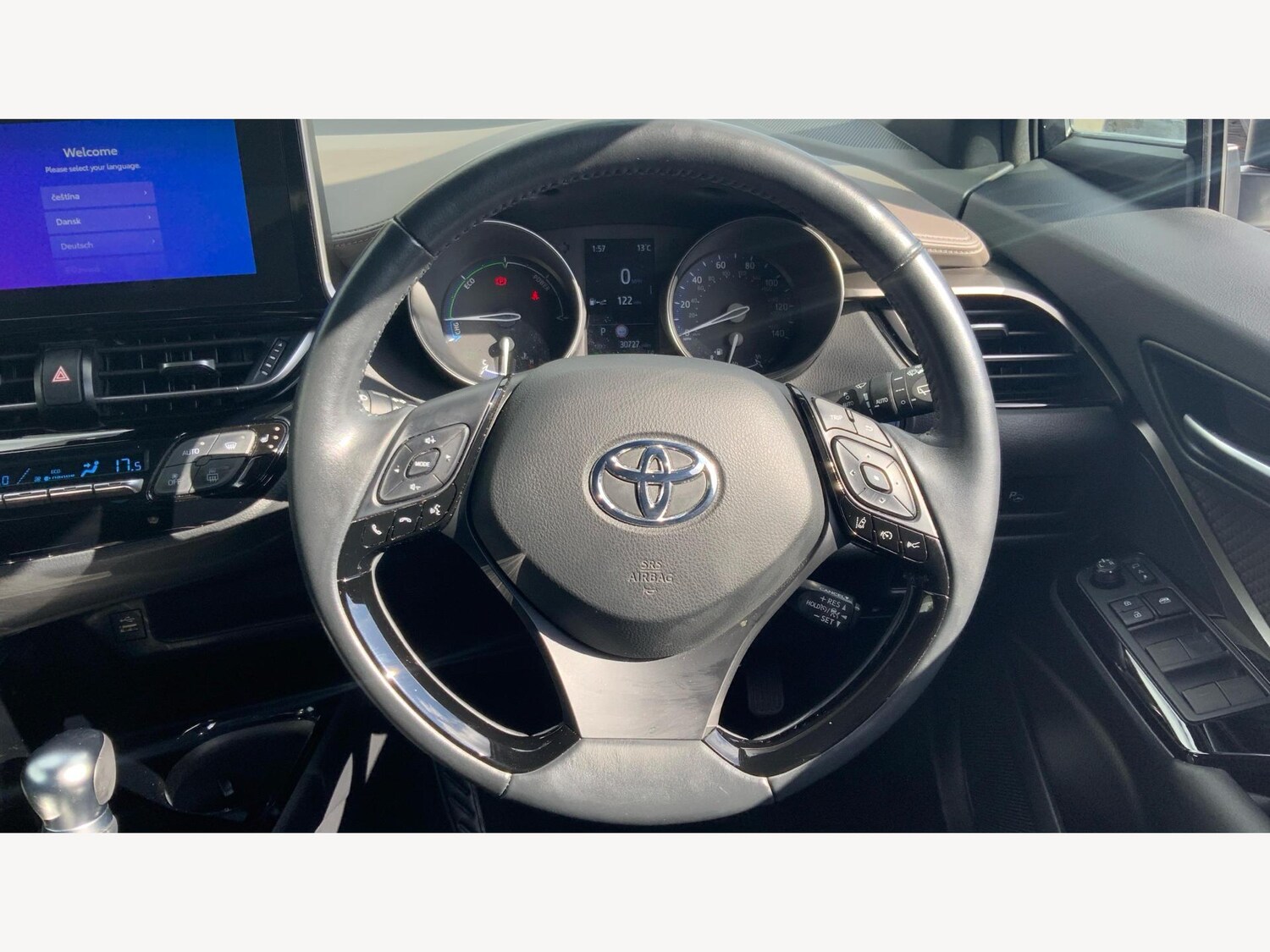 Used Toyota C-HR 2023 for sale - 76085237: Photo 8