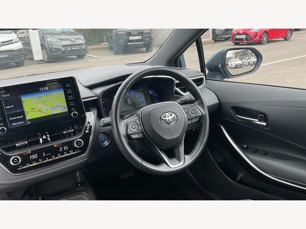 Used Toyota Corolla 2021 for sale - 76109307: Photo 8