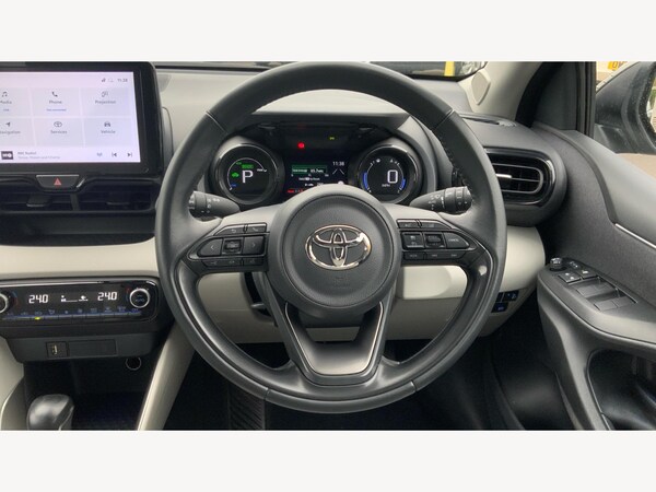 Used Toyota Yaris 2023 for sale - 76251142: Photo 10