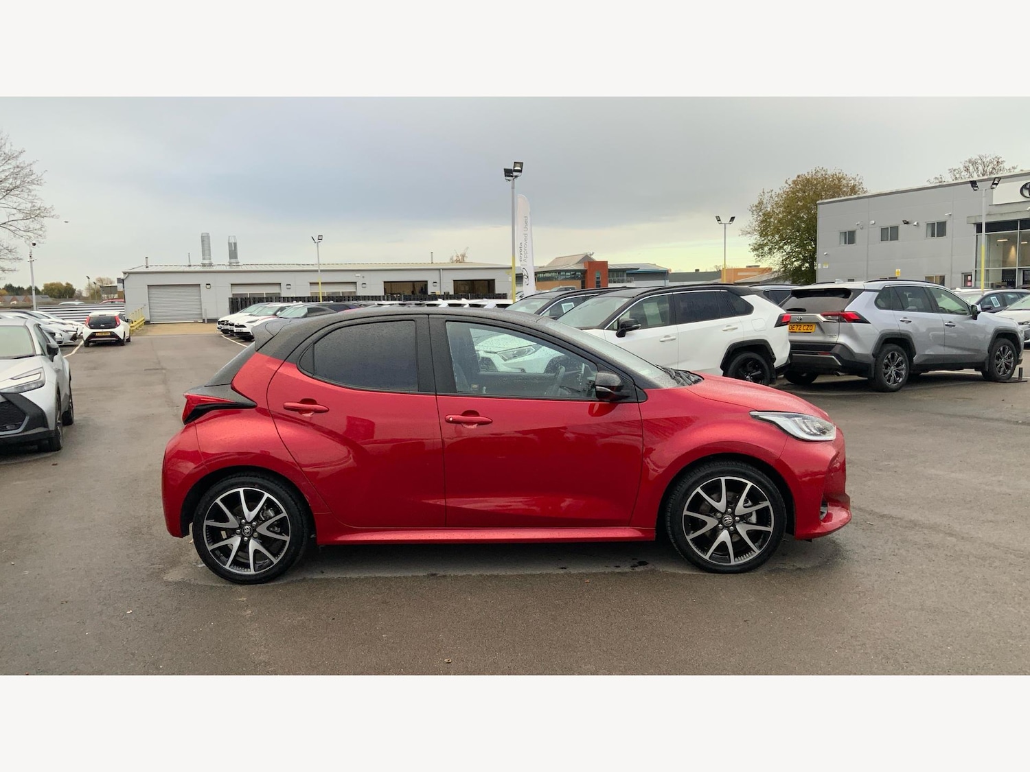 Used Toyota Yaris 2022 for sale - 76634140: Photo 18