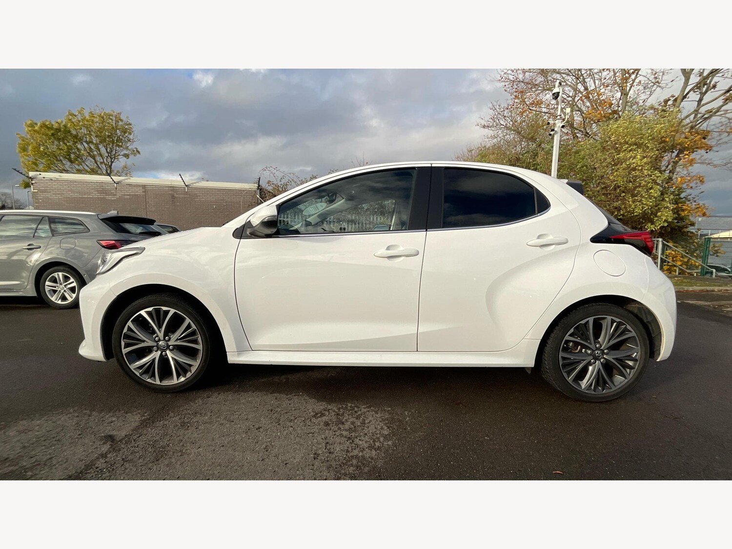 Used Toyota Yaris 2023 for sale - 76424363: Photo 19