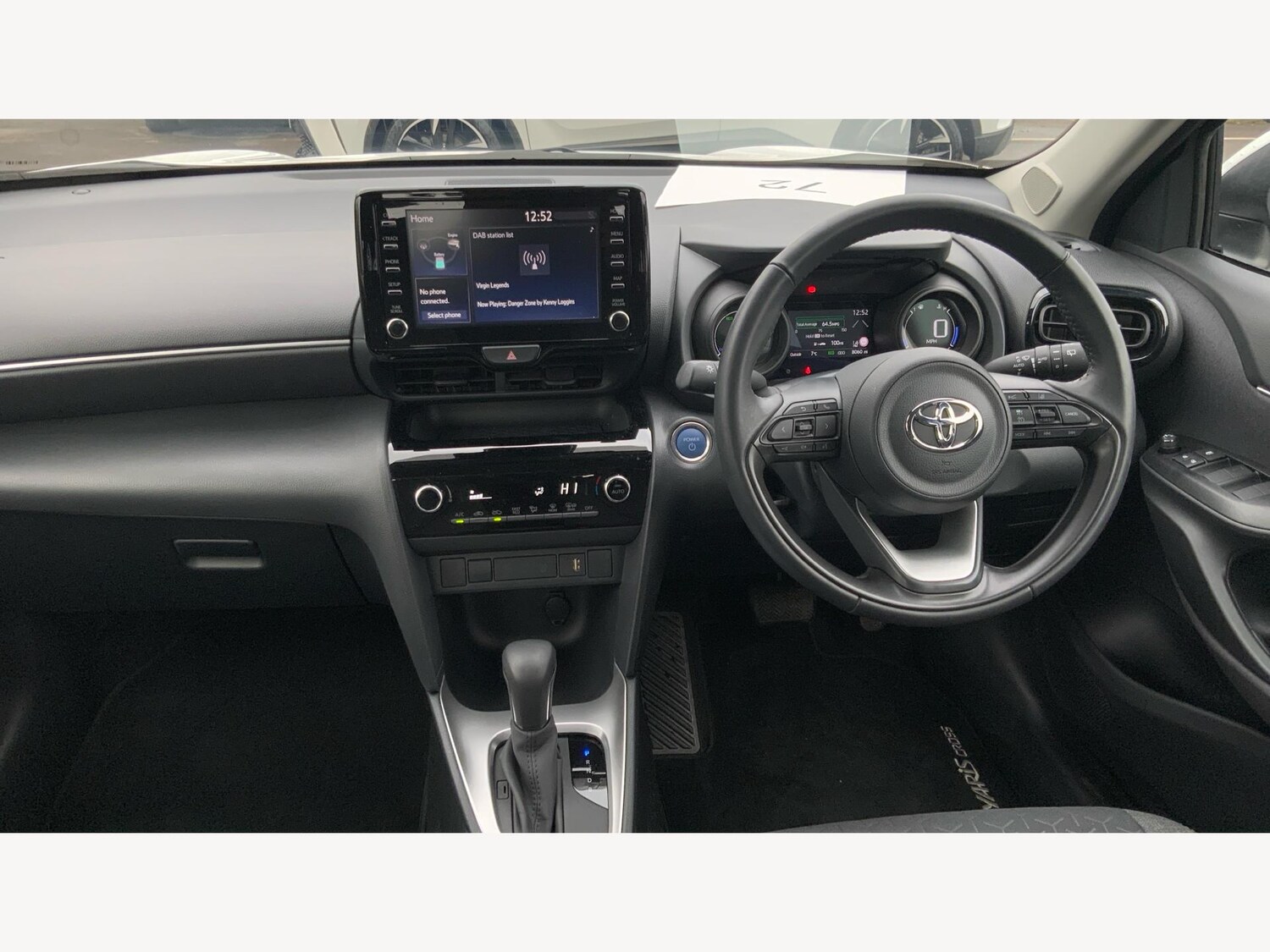 Used Toyota Yaris Cross 2024 for sale - 76701825: Photo 7