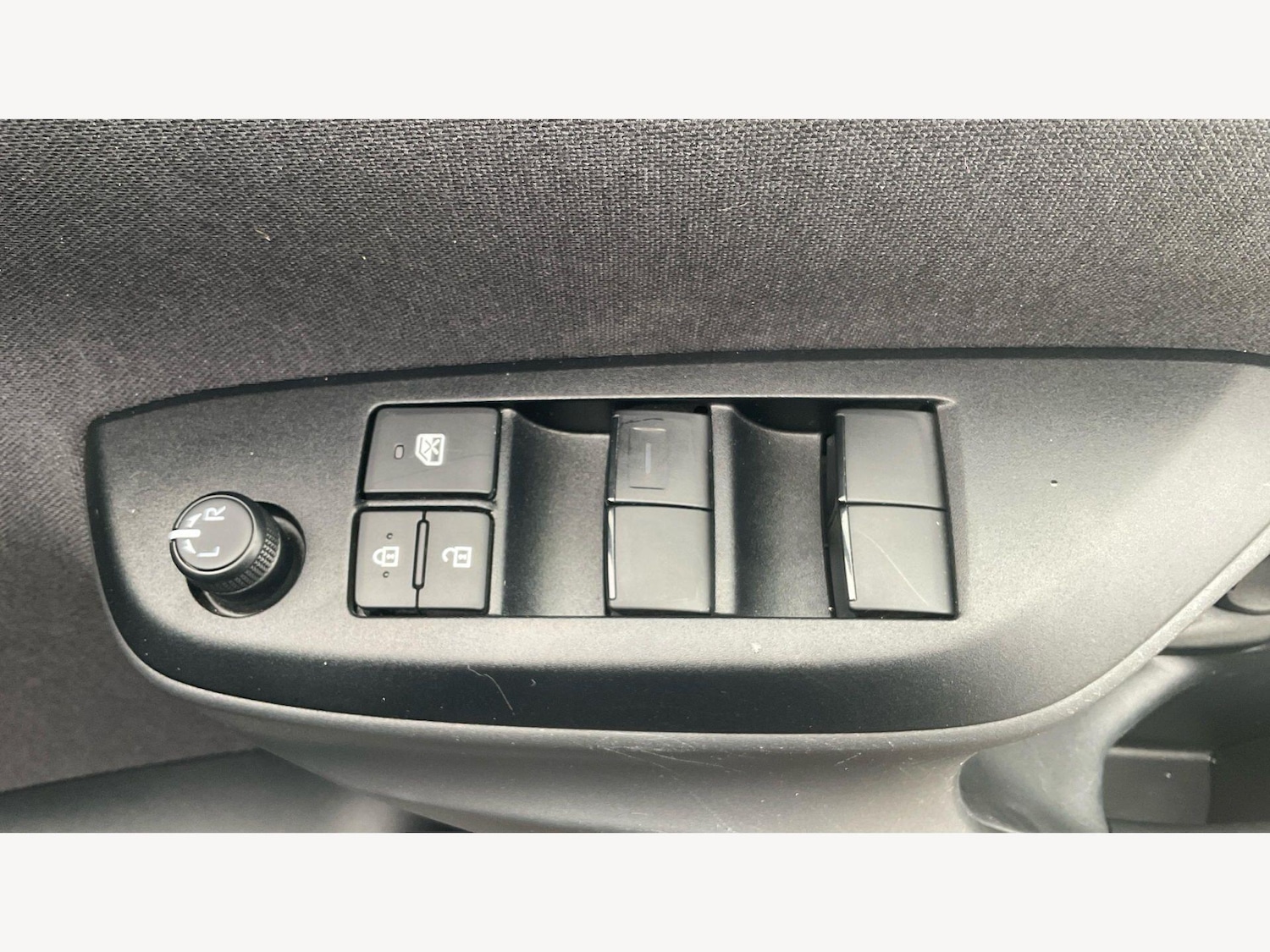 Used Toyota Yaris for sale - 78135669: Photo 22