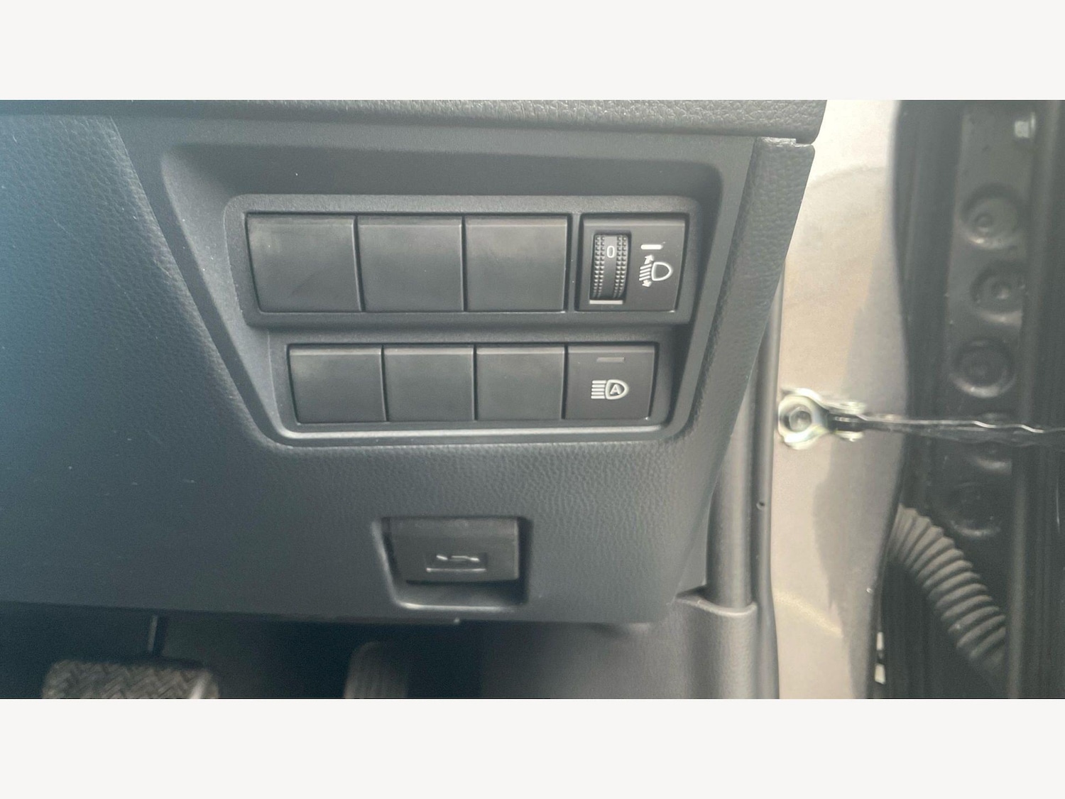 Used Toyota Yaris for sale - 78135669: Photo 23