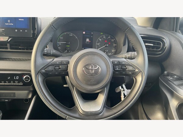 Used Toyota Yaris 2024 for sale - 76109503: Photo 10