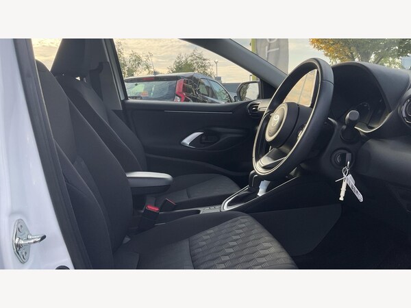 Used Toyota Yaris 2024 for sale - 76109503: Photo 13