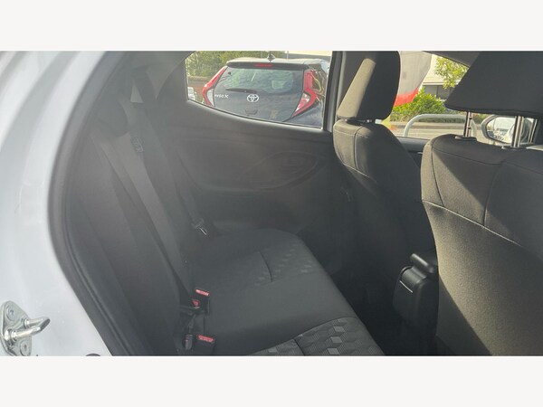 Used Toyota Yaris 2024 for sale - 76109503: Photo 14